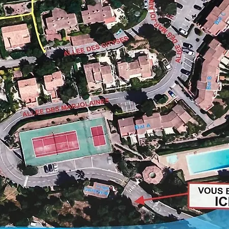 Dom wakacyjny 10 A 12 Pers Famille Amateurs Randonnee Boulouris Panorama Raphael Tennis Piscine Partage Saint-Raphaël